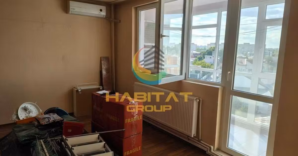 Apartament de vânzare cu 3 camere în zona Alexandru Obregia, Sector 4