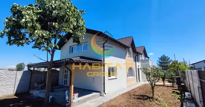 Casă Vidra