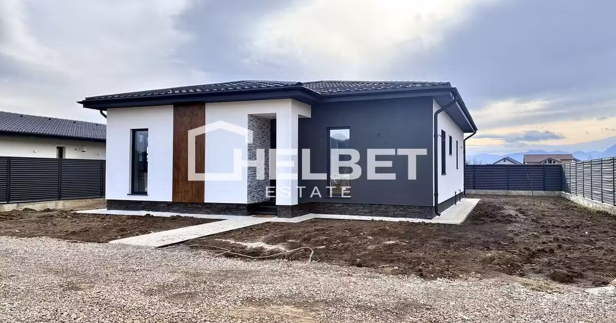 Casă individuală de vânzare cu 4 camere în Sânpetru