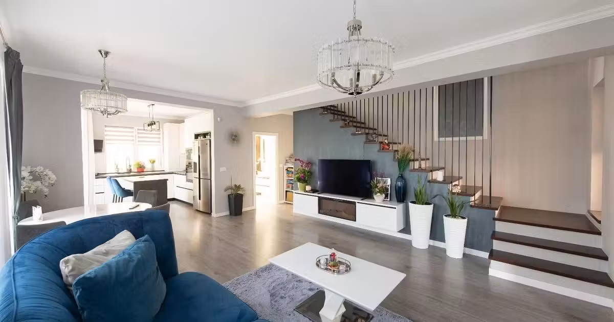 Duplex de vânzare cu 4 camere, mobilat în Bucovăț (Remetea Mare)