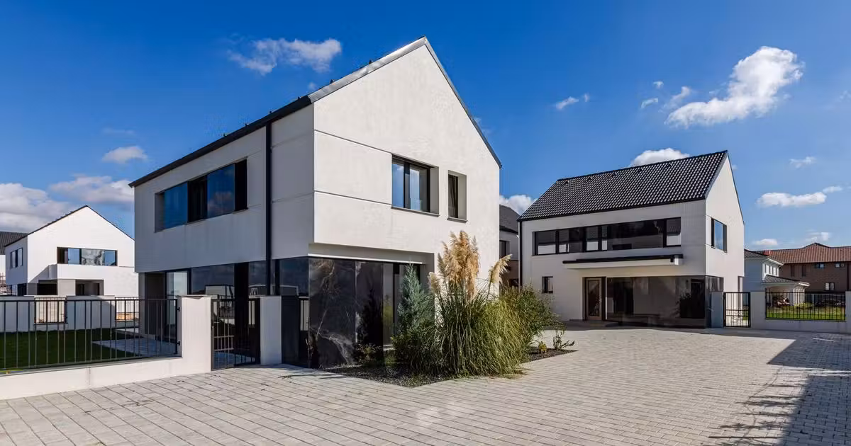 Duplex de vânzare cu 5 camere în Dumbrăvița