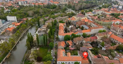 Casă Central