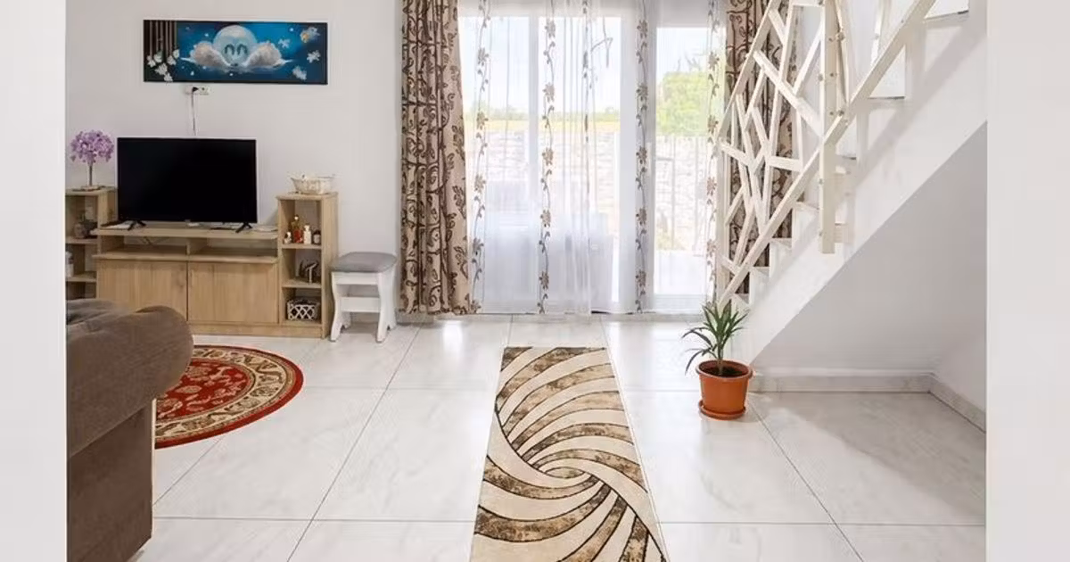 Casă de vânzare cu 3 camere, mobilată în Giroc