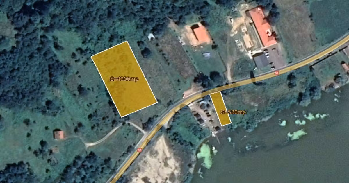Teren Construcții intravilan de vânzare de 4536 mp, în Sichevița
