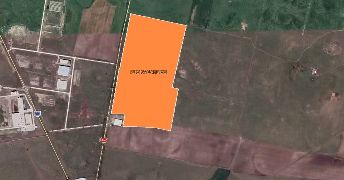 Teren Construcții intravilan de vânzare de 350000 mp, în Sânandrei