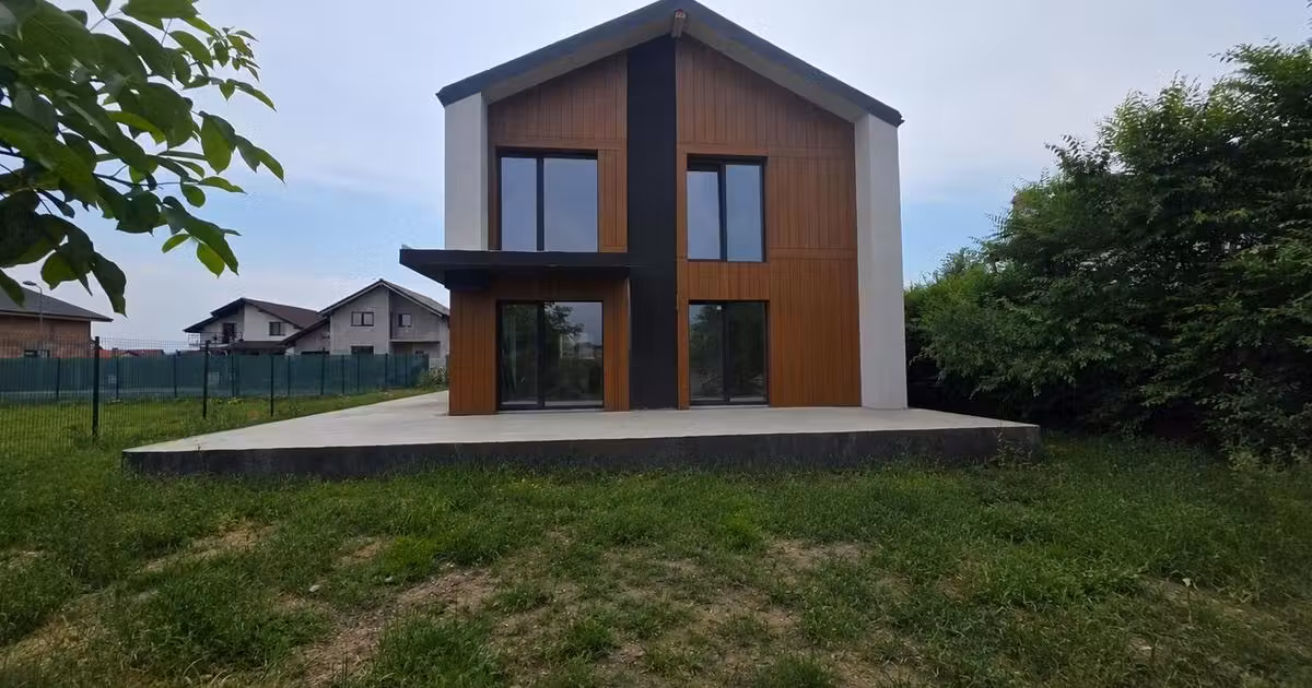Casă individuală de vânzare cu 4 camere în zona Stupini, Brașov