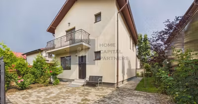 Casă Central