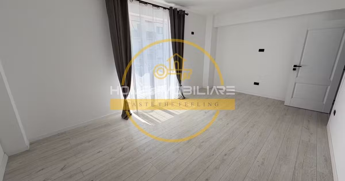Apartament de vânzare cu 2 camere, mobilat în Lunca Cetățuii