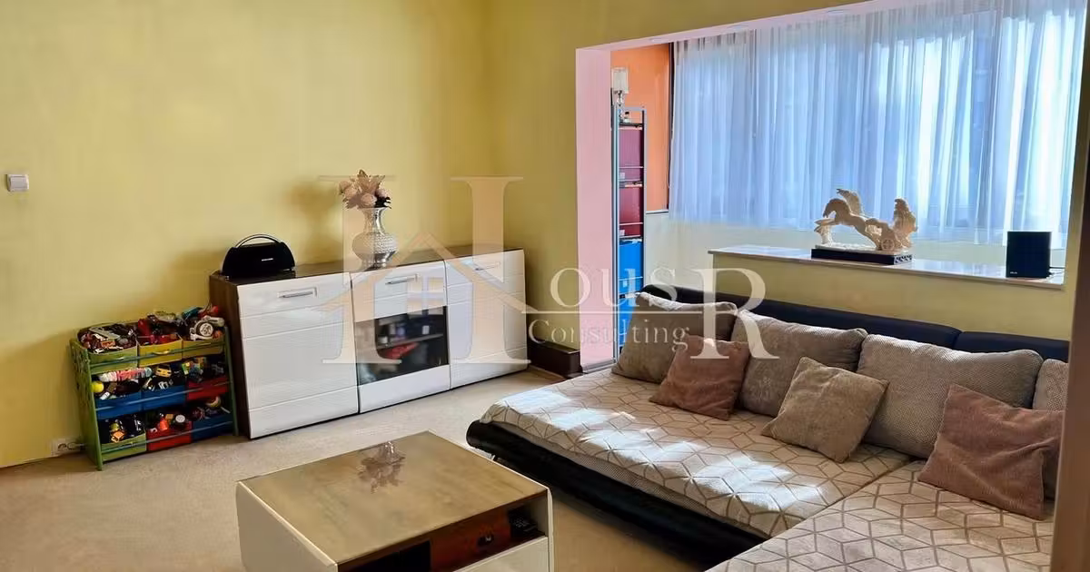 Apartament de vânzare cu 3 camere, mobilat în zona Girocului, Timișoara