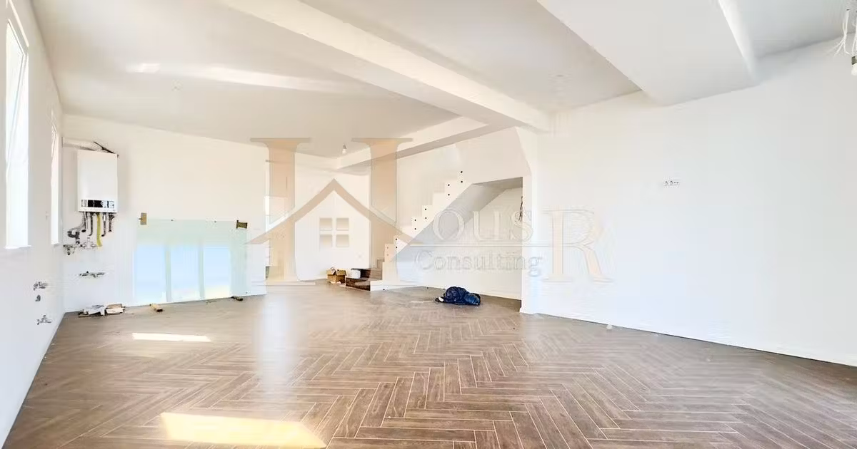 Casă individuală de vânzare cu 5 camere în Urseni