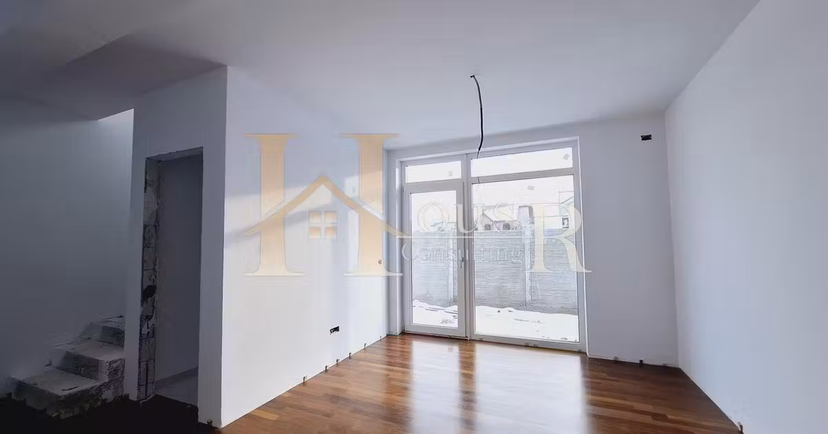 Duplex de vânzare cu 3 camere în Chișoda