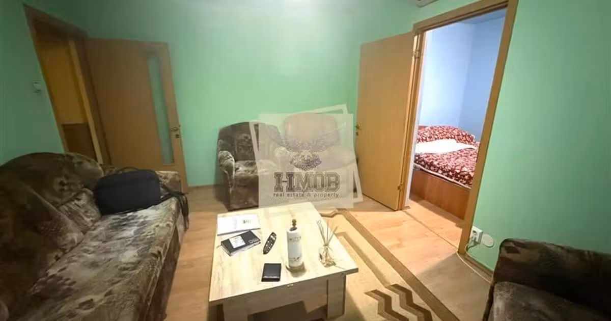 Apartament de vânzare cu 3 camere în zona Vasile Aaron, Sibiu