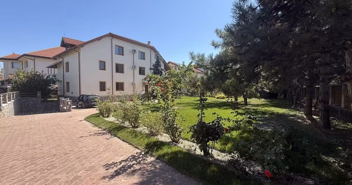 Casă individuală de vânzare cu 15 camere în zona Sisești, Sector 1