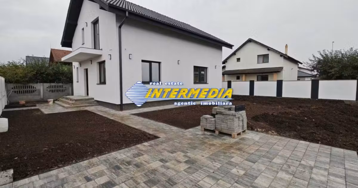Casă individuală de vânzare cu 4 camere în zona Micești, Alba Iulia