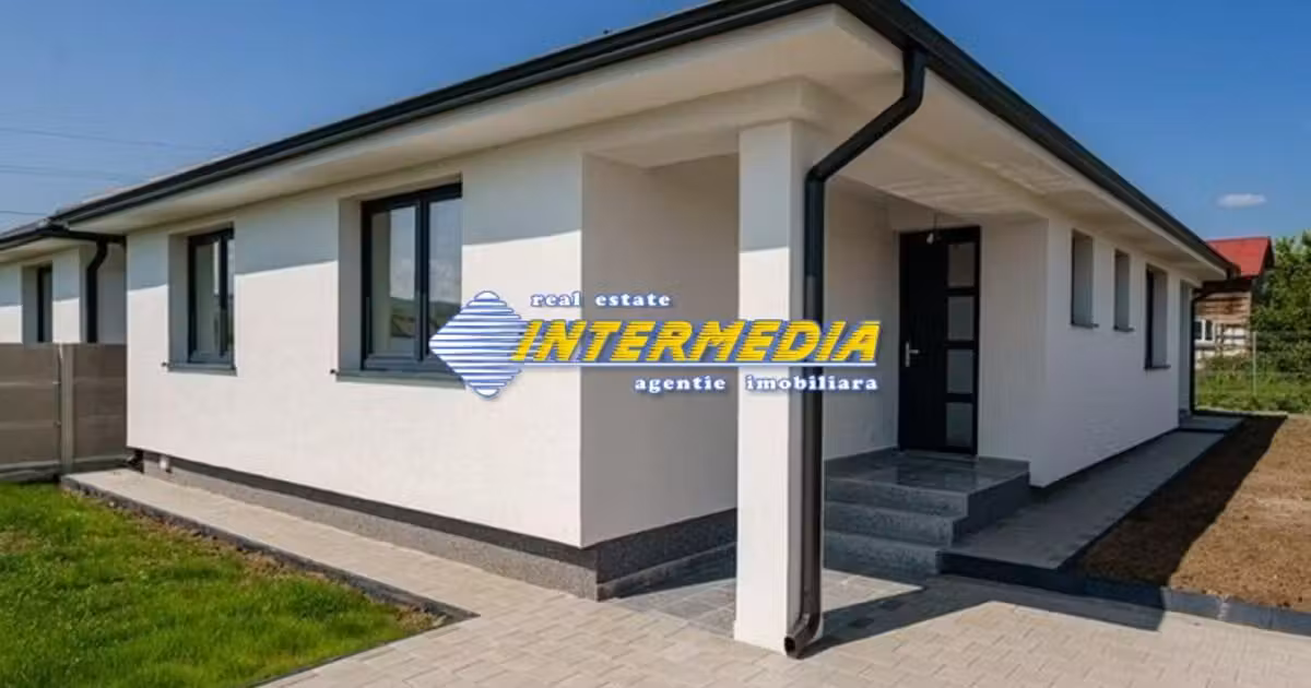 Casă individuală de vânzare cu 4 camere în zona Est, Alba Iulia
