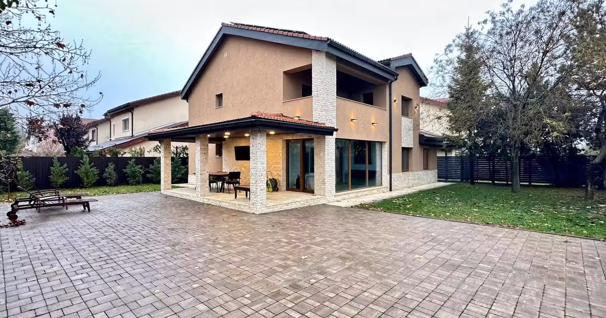 Casă individuală de vânzare cu 5 camere, mobilată în zona Pipera, Sector 1