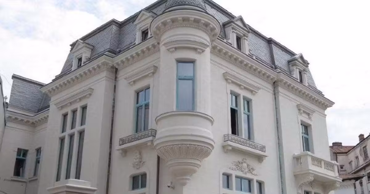Casă individuală de vânzare cu 21 camere în zona Unirii, Sector 3