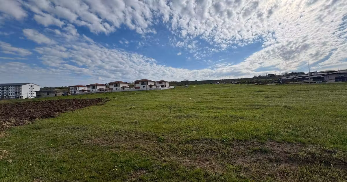 Teren intravilan de vânzare de 500 mp, în zona Vișani, Iași