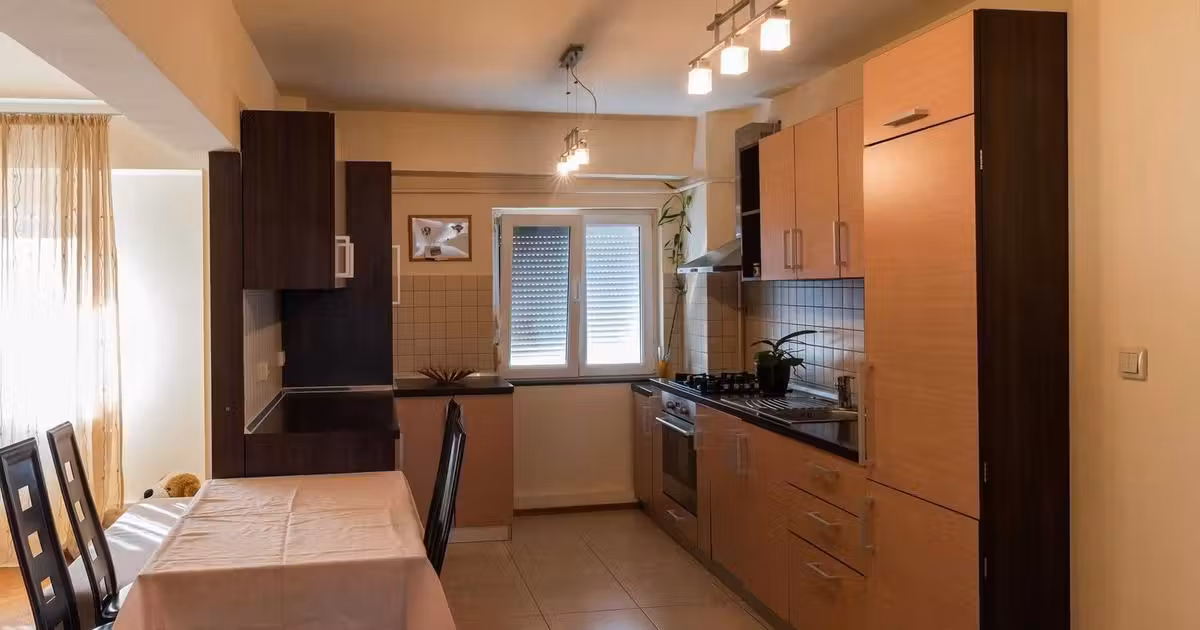 Apartament de vânzare cu 3 camere, mobilat în zona Aradului, Timișoara