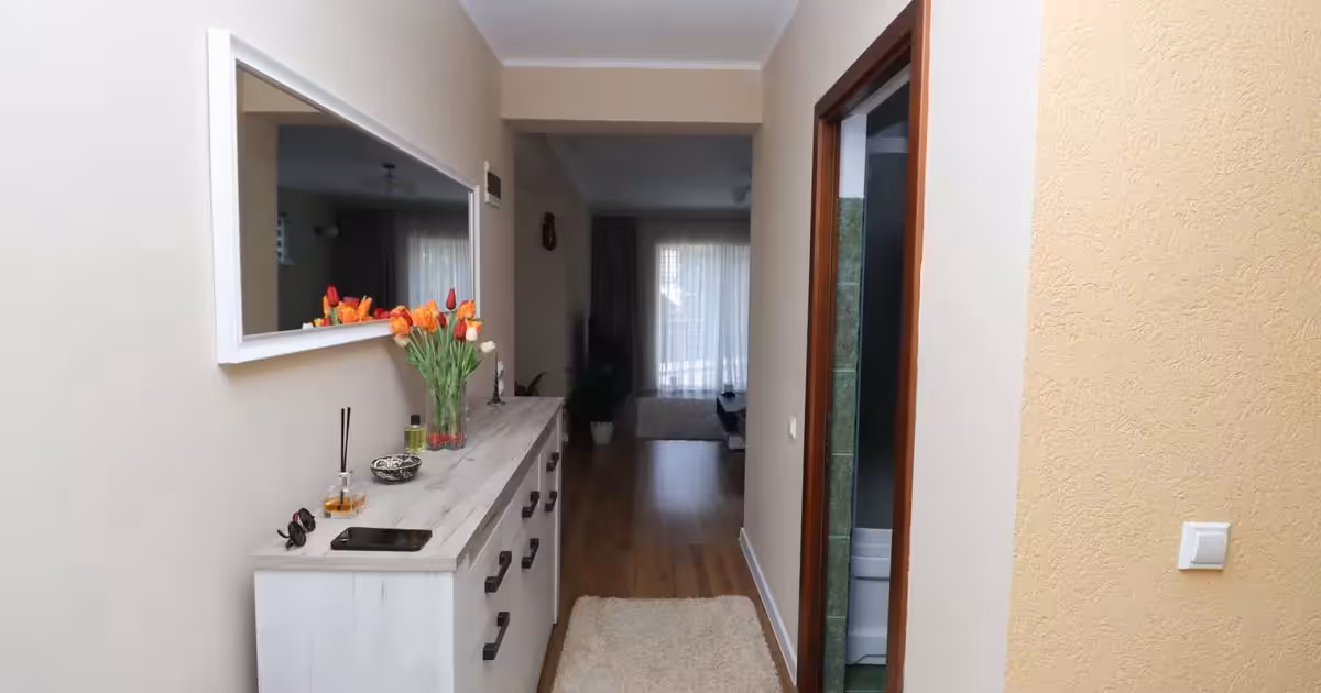 Casă individuală de vânzare cu 4 camere în Bușteni