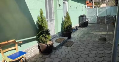 Casă Central