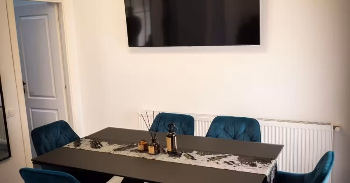 Casă individuală de vânzare cu 4 camere, mobilată în Mamaia-Sat