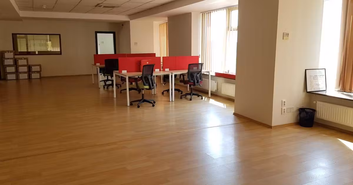 Birou · 2500 m², Iancului, București