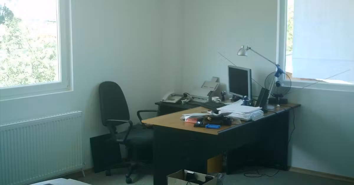 Spațiu industrial de vânzare în zona Nord, Sector 1