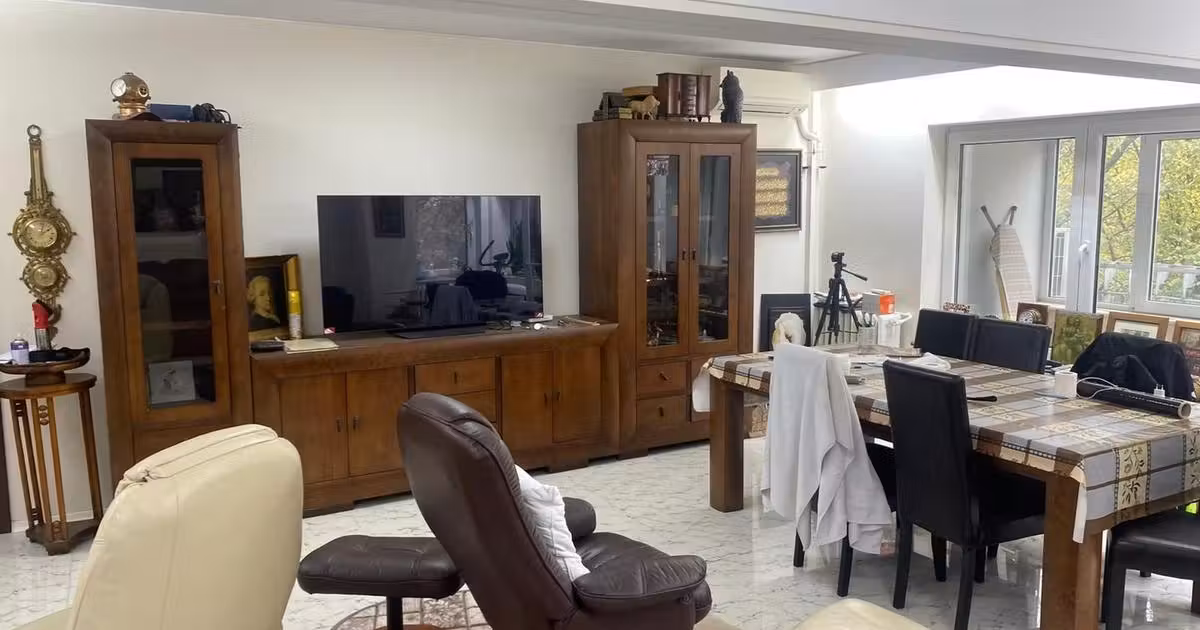 Apartament de vânzare cu 4 camere, mobilat în zona Unirii, Sector 3