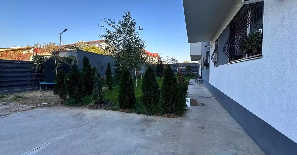 Apartament de vânzare cu 2 camere în zona Giurgiului, Sector 4