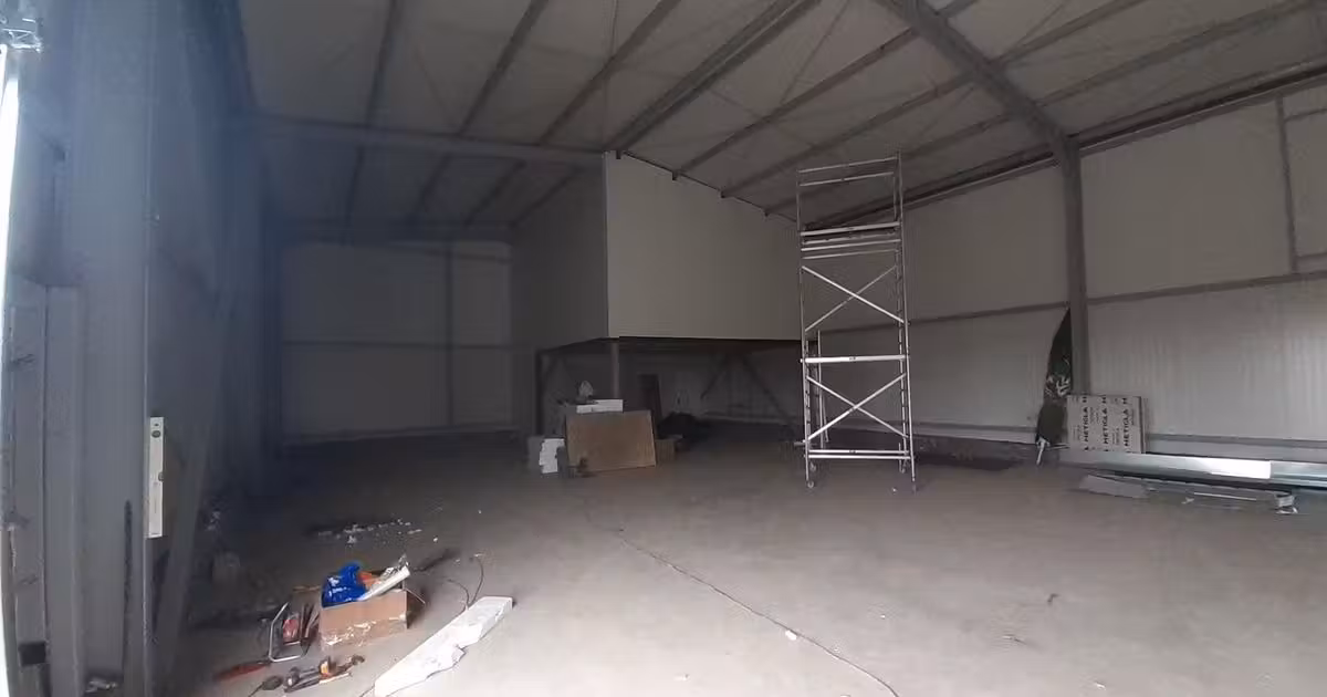Spațiu industrial de vânzare în zona 23 August (Cațelul), Sector 3