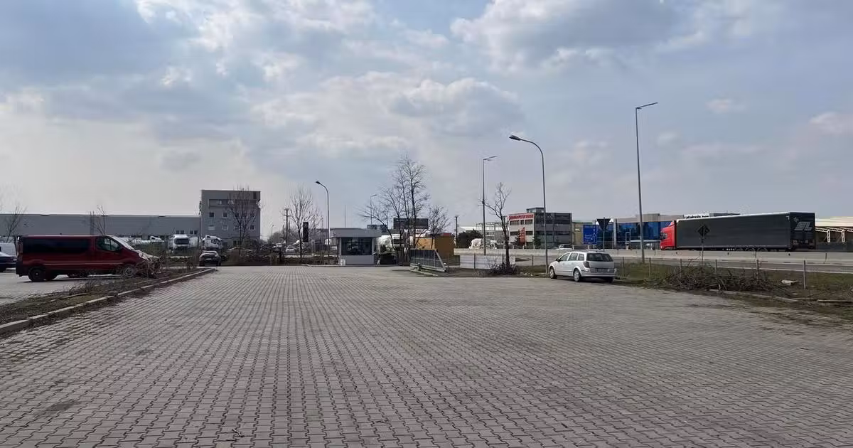Spațiu industrial de vânzare în zona Centura Nord, Sector 1