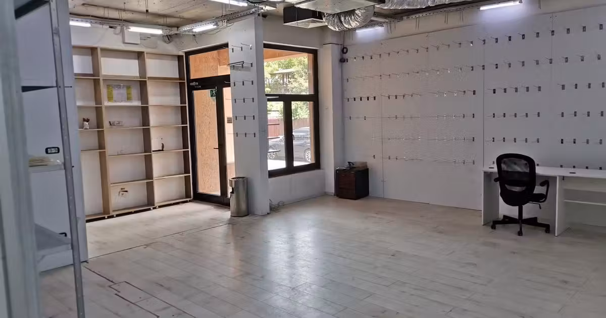 Spațiu comercial de vânzare de 138 mp, în zona Dacia, Sector 2