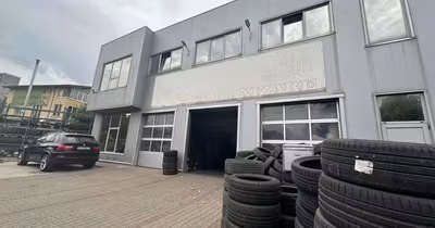 Spațiu comercial Militari