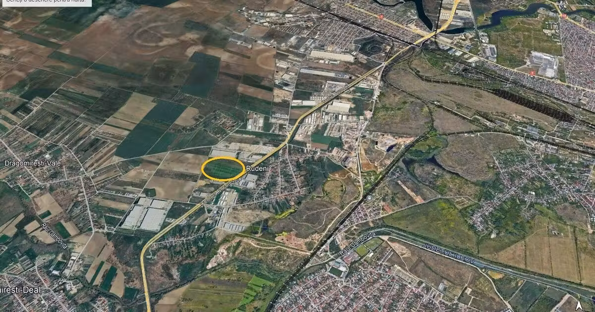 Teren Construcții intravilan de vânzare de 32300 mp, în Chitila