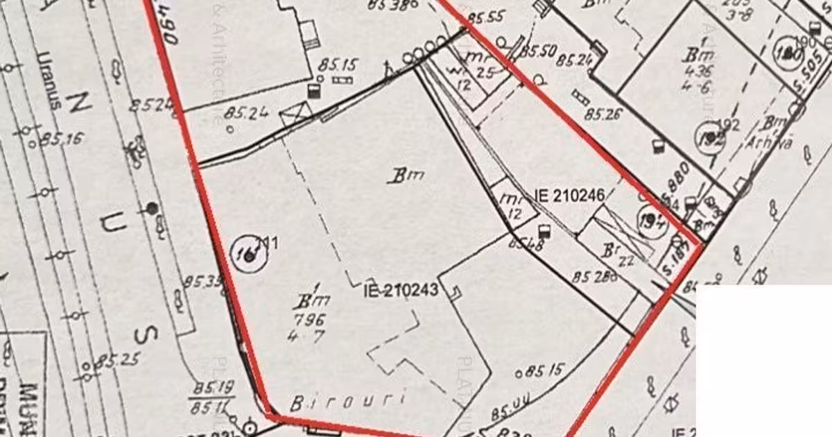 Teren Construcții intravilan de vânzare de 1500 mp, în zona 13 Septembrie, Sector 5