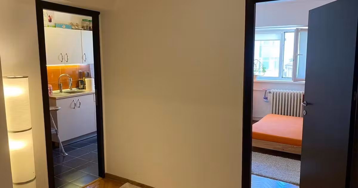 Apartament de vânzare cu 3 camere în zona Calea Victoriei, Ultracentral