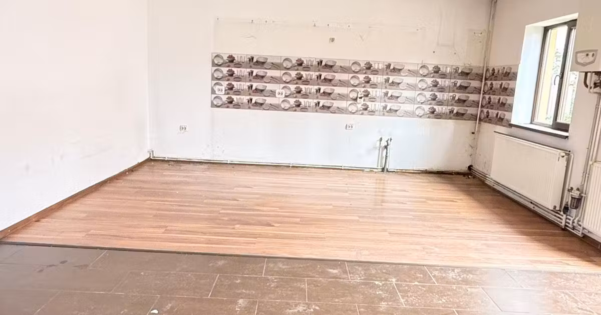Casă de vânzare cu 3 camere, mobilată în zona Săsar, Baia Mare