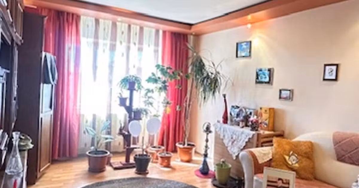 Apartament de vânzare cu 3 camere, mobilat în Baia Mare