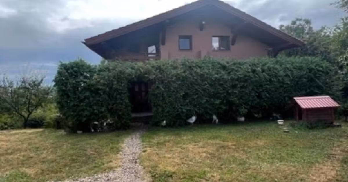 Casă de vânzare cu 4 camere în Baia Mare