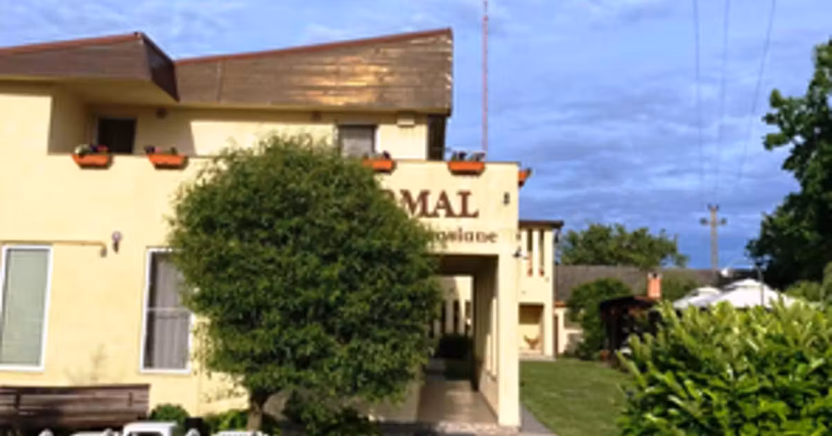 Hotel/Pensiune de vânzare 900 mp în Tășnad