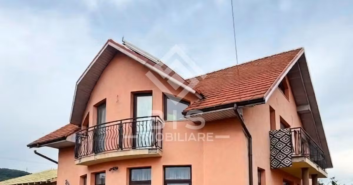 Casă individuală de vânzare cu 4 camere în zona Nord-Vest, Bistrița