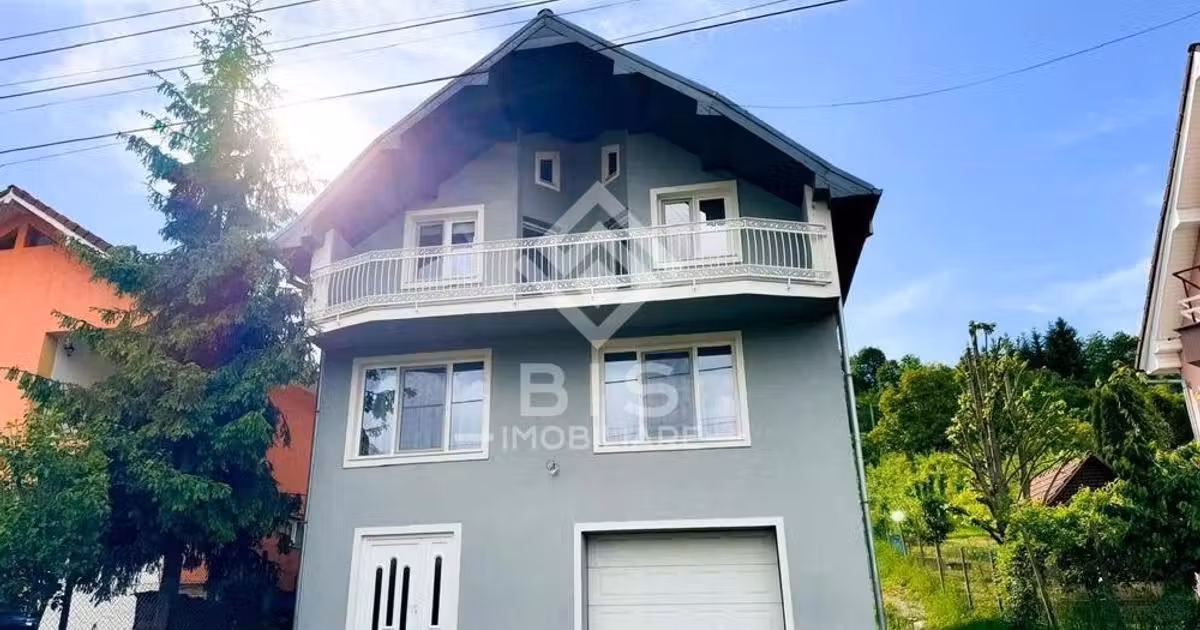 Casă individuală de vânzare cu 4 camere, mobilată în zona Exterior Vest, Bistrița
