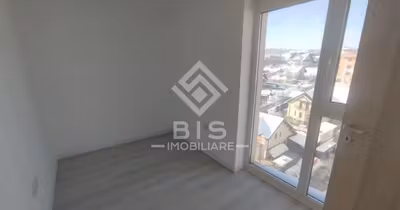 Apartament Exterior Est