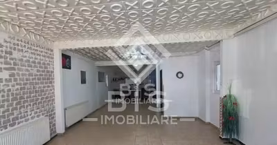 Spațiu comercial Central