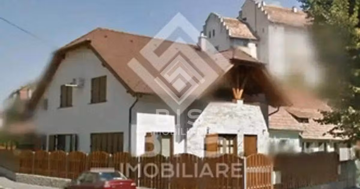 Casă individuală de vânzare cu 6 camere în zona Ultracentral, Bistrița