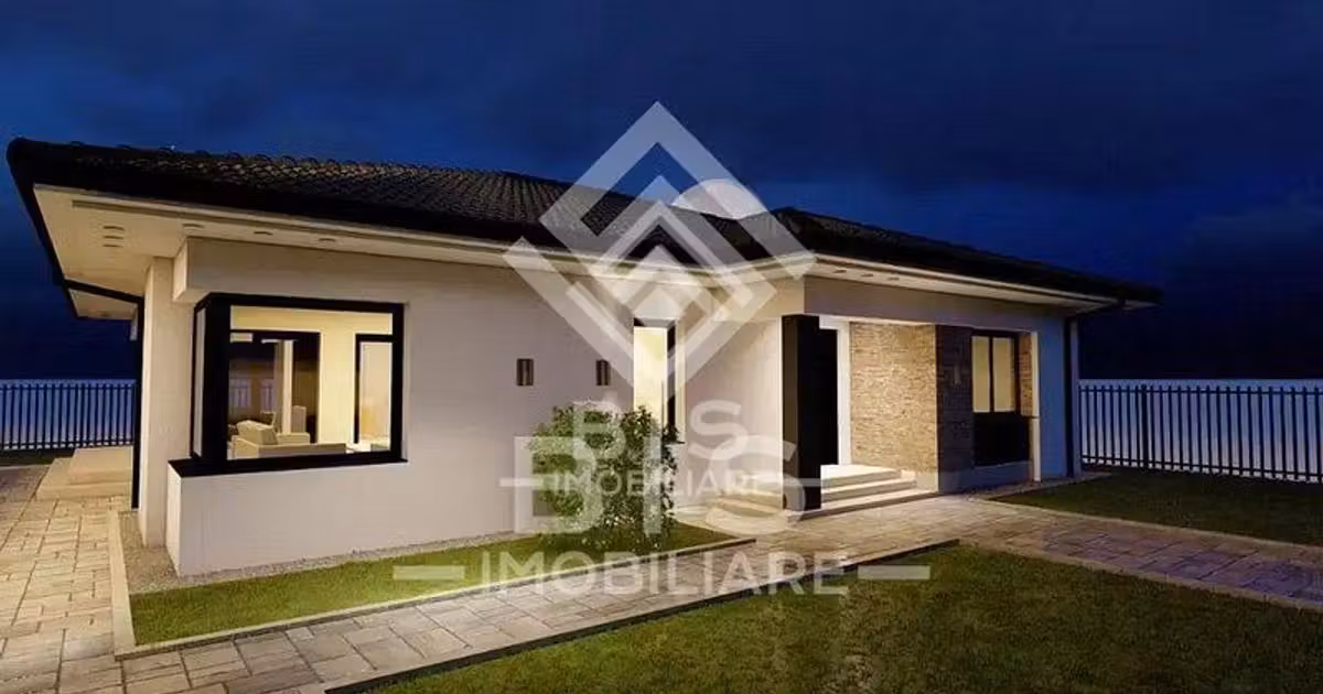 Casă individuală de vânzare cu 4 camere în zona Nord, Bistrița