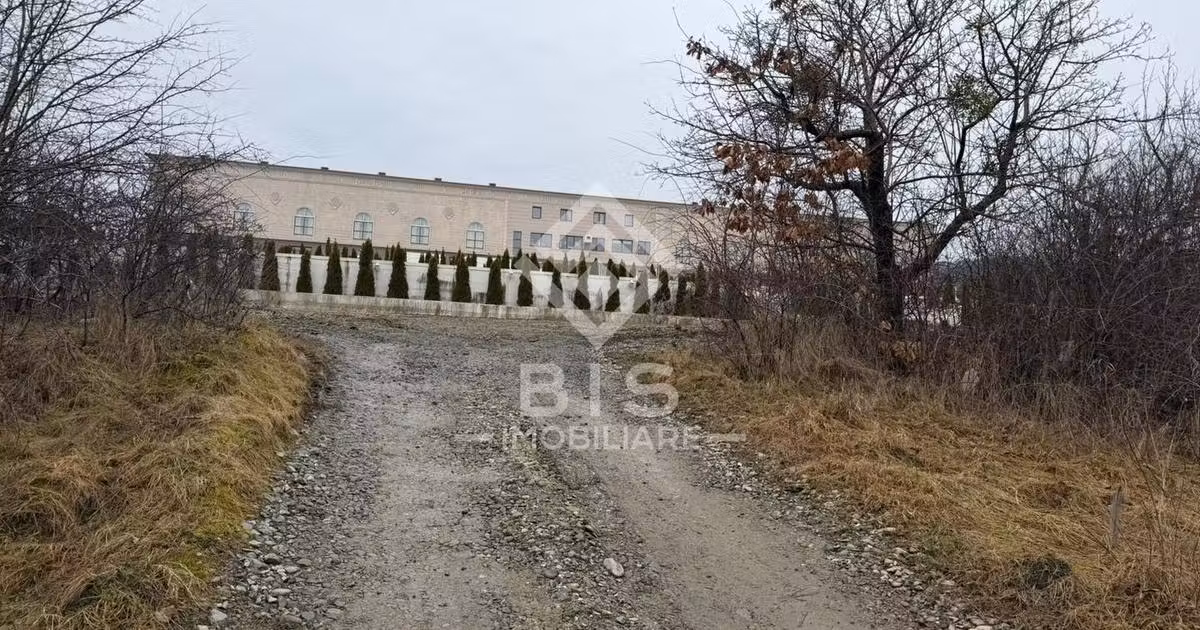 Teren Construcții intravilan de vânzare de 874 mp, în zona Sud-Vest, Bistrița