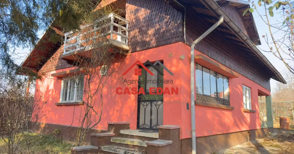 Casă individuală de vânzare cu 4 camere în Breaza