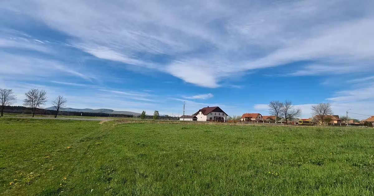 Teren agricol extravilan de vânzare de 2100 mp, în Reci